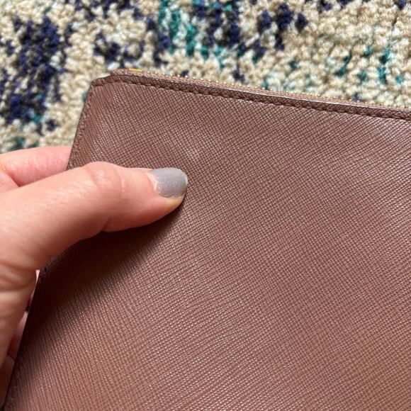 Michael Kors Wristlet Dusty Rose and Gold Saffiano Leather Wallet - Picture 3 of 4